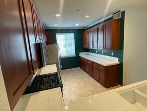 2703 White Pine Ct in Chula Vista, CA - Building Photo - Building Photo