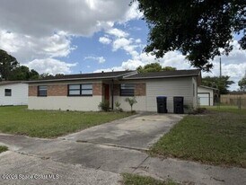 3215 Barbara Ln in Titusville, FL - Building Photo