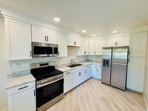 1833 Granville Way in Lancaster, CA - Building Photo - Building Photo