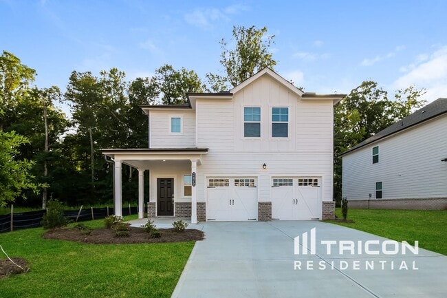 property at 2472 Lennox Rd SE