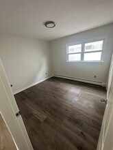 450 E Penn St in Long Beach, NY - Building Photo - Building Photo