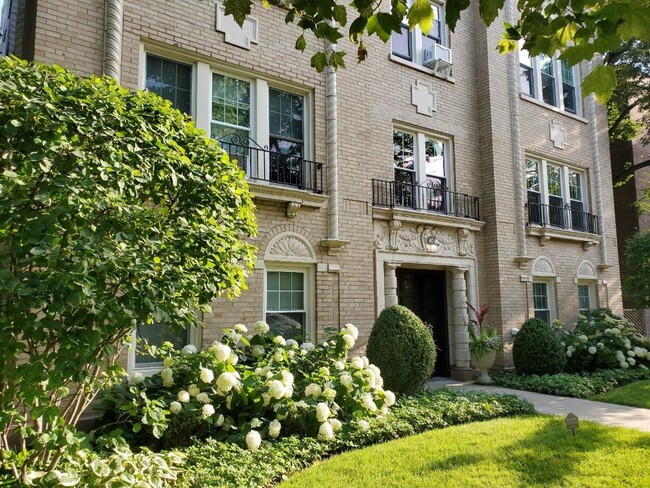 property at 804 Elmwood Ave