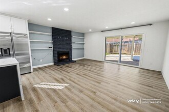 201 Dorothy Ct in Escondido, CA - Building Photo - Building Photo