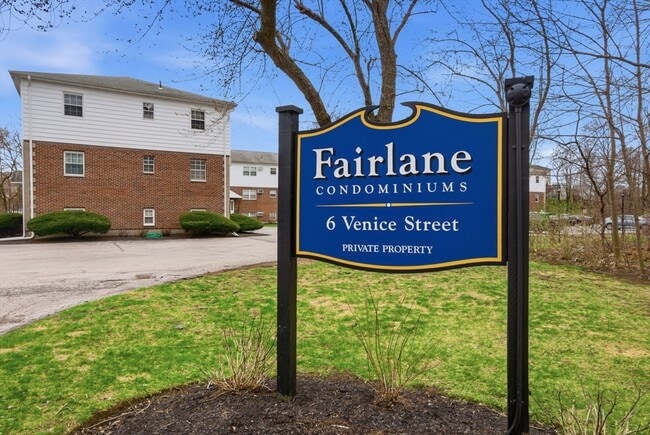 property at 6 Venice St