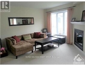 123 Garrity Crescent in Ottawa, ON - Building Photo - Building Photo