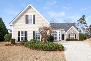 3268 Tuggle Ives Dr NE in Buford, GA - Building Photo