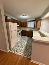 276 Knoll Dr in Bristol, VA - Building Photo - Building Photo