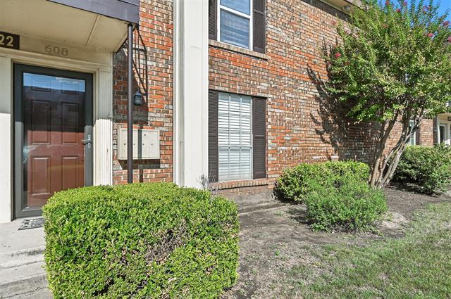 4022 Ridglea Country Club Dr in Fort Worth, TX - Building Photo - Building Photo