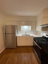 3106 Duval St in Austin, TX - Building Photo - Building Photo