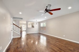 8975 Scarlet in Universal City, TX - Building Photo - Building Photo