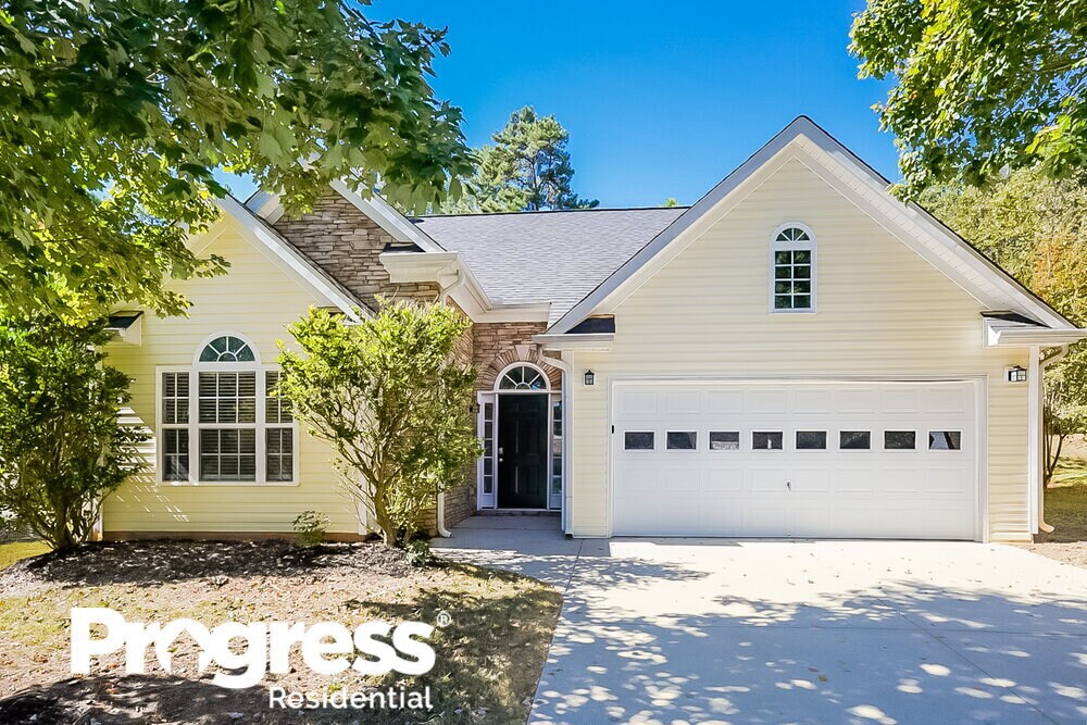 2945 Nightfall Terrace in Douglasville, GA - Building Photo