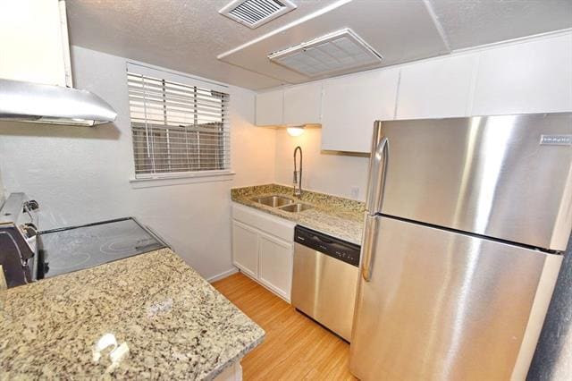 property at 4033 Gilbert Ave