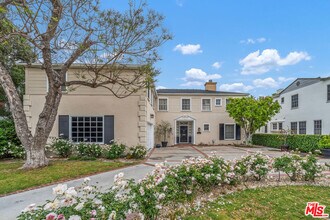 234 S Roxbury Dr in Beverly Hills, CA - Building Photo - Building Photo