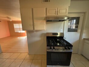 1009 SW 65th St in Oklahoma City, OK - Building Photo - Building Photo