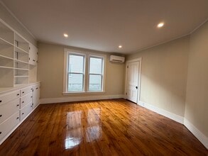 5 Walker St, Unit A in Concord, NH - Building Photo - Building Photo