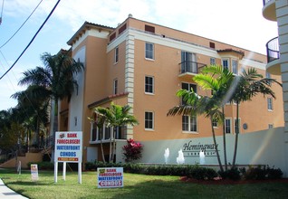 Hemingway Landings Condominiums in Fort Lauderdale, FL - Building Photo - Building Photo