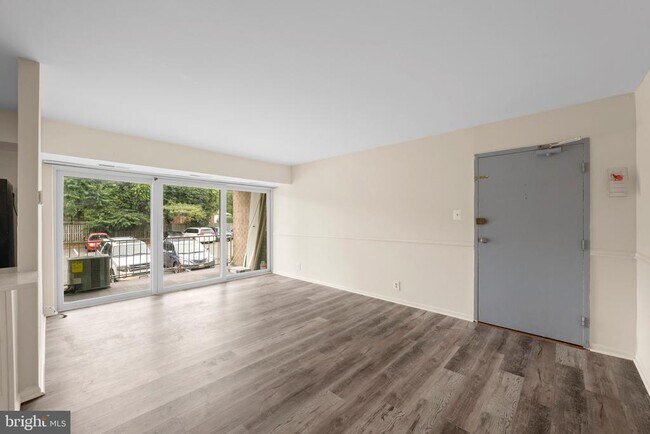 property at 3704 N Rosser St