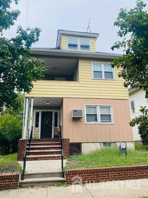 property at 115 S 4th Ave