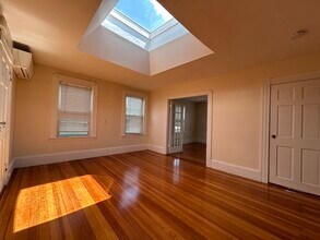 6 Horton St-Unit -3 in Salem, MA - Foto de edificio - Building Photo