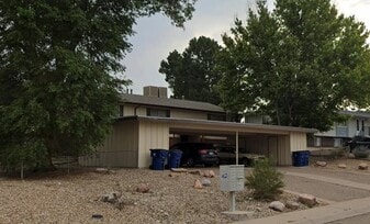127 Bonnymede Rd in Pueblo, CO - Building Photo