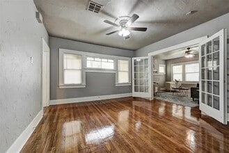 2301 N Shartel Ave in Oklahoma City, OK - Building Photo - Building Photo