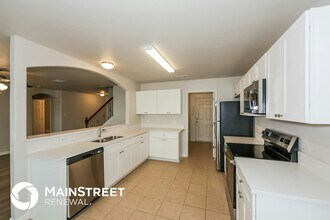 111 Watering Hole in Newark, TX - Foto de edificio - Building Photo