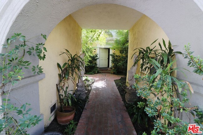 property at 9066 Shoreham Dr