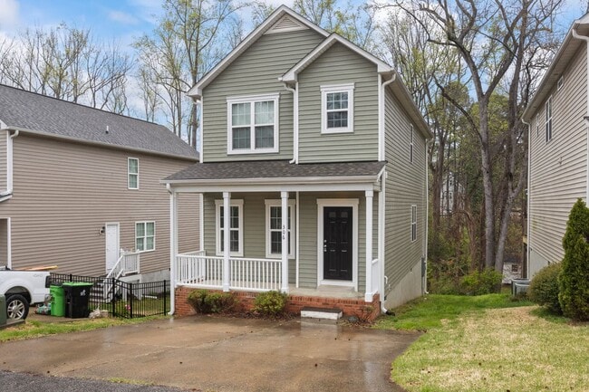 306 Baucom St in Apex, NC - Building Photo - Building Photo
