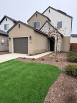 30554 Delancy Rd in Visalia, CA - Building Photo