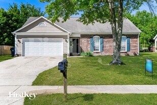 2501 Oak Leigh Dr in Charlotte, NC - Building Photo