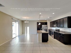 12071 W Tether Trl in Peoria, AZ - Foto de edificio - Building Photo