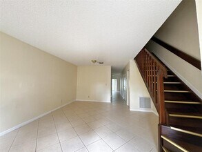 9784 NW 14th St in Coral Springs, FL - Building Photo - Building Photo