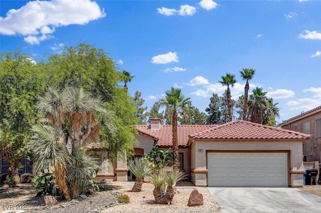 property at 1852 Mt Carmel Ave