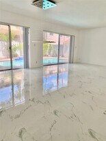 11301 Rockinghorse Rd in Cooper City, FL - Building Photo