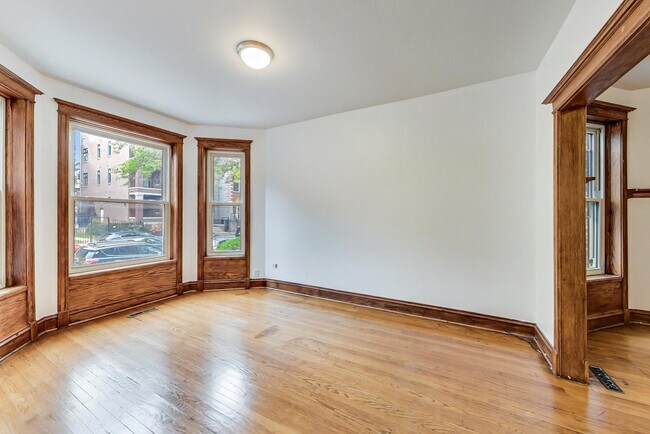 3515 N Wilton Ave in Chicago, IL - Building Photo - Building Photo