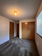 10522 Lake City Way NE in Seattle, WA - Building Photo - Building Photo