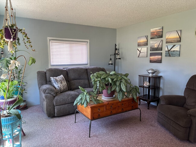 90805 Libby Ln in Coos Bay, OR - Building Photo - Building Photo