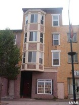 138 N 7th St Apartments