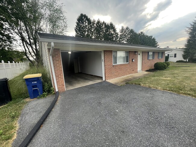 property at 16 Slate Hill Rd