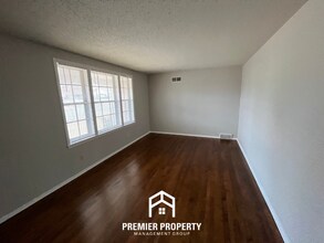 3805 Clearbrook St in Memphis, TN - Building Photo - Building Photo