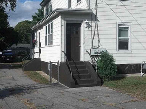 60 Plummer St in Manchester, NH - Building Photo - Building Photo