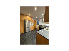 3921 Sycamore Ave in Madison, WI - Building Photo - Building Photo