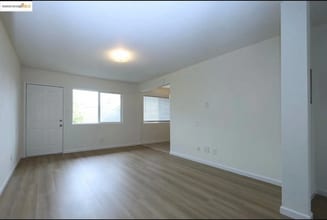 2525 Maricopa Ave, Unit b in Richmond, CA - Building Photo - Building Photo