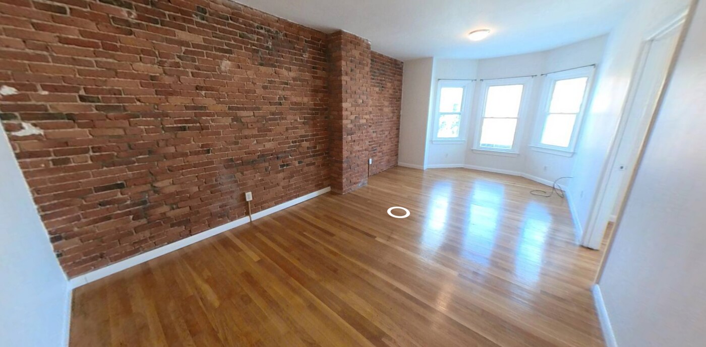 148 Broadway, Unit #164-2A in Somerville, MA - Building Photo