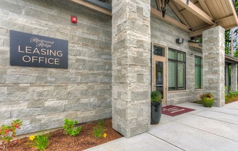 Redmond Ridge in Redmond, WA - Building Photo - Building Photo