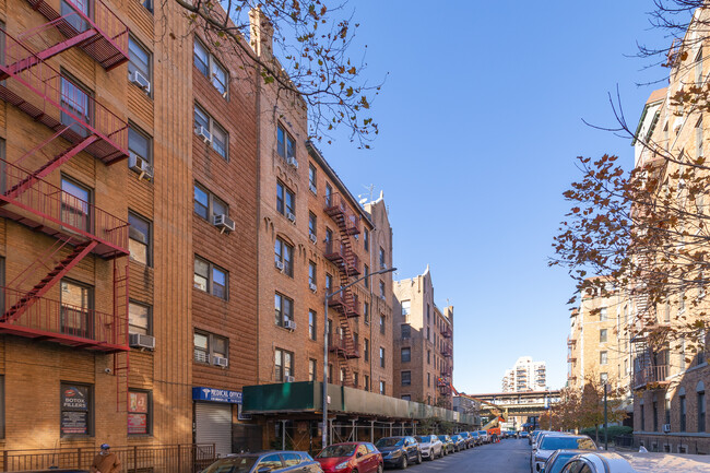 3096 Brighton 6th St in Brooklyn, NY - Foto de edificio - Building Photo