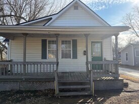 714 Commercial St in Danville, IL - Building Photo