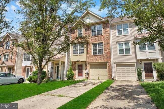 property at 2204 Commissary Cir