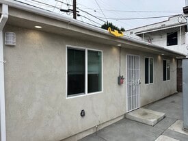 2838 Live Oak St in Huntington Park, CA - Building Photo
