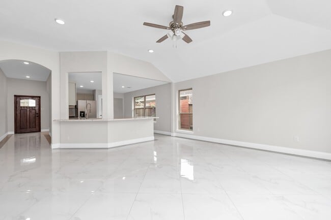 3523 Colleen Woods Cir in Houston, TX - Building Photo - Building Photo